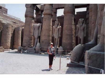 Luxor2 3