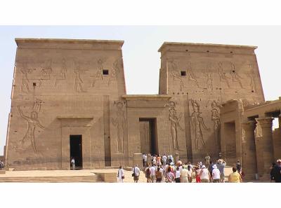 Tempel 5
